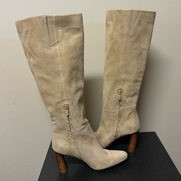 Vince Women's Highland Knee High Boots Dune Suede Beige Size 5 Heeled Leather - Picture 7 of 11